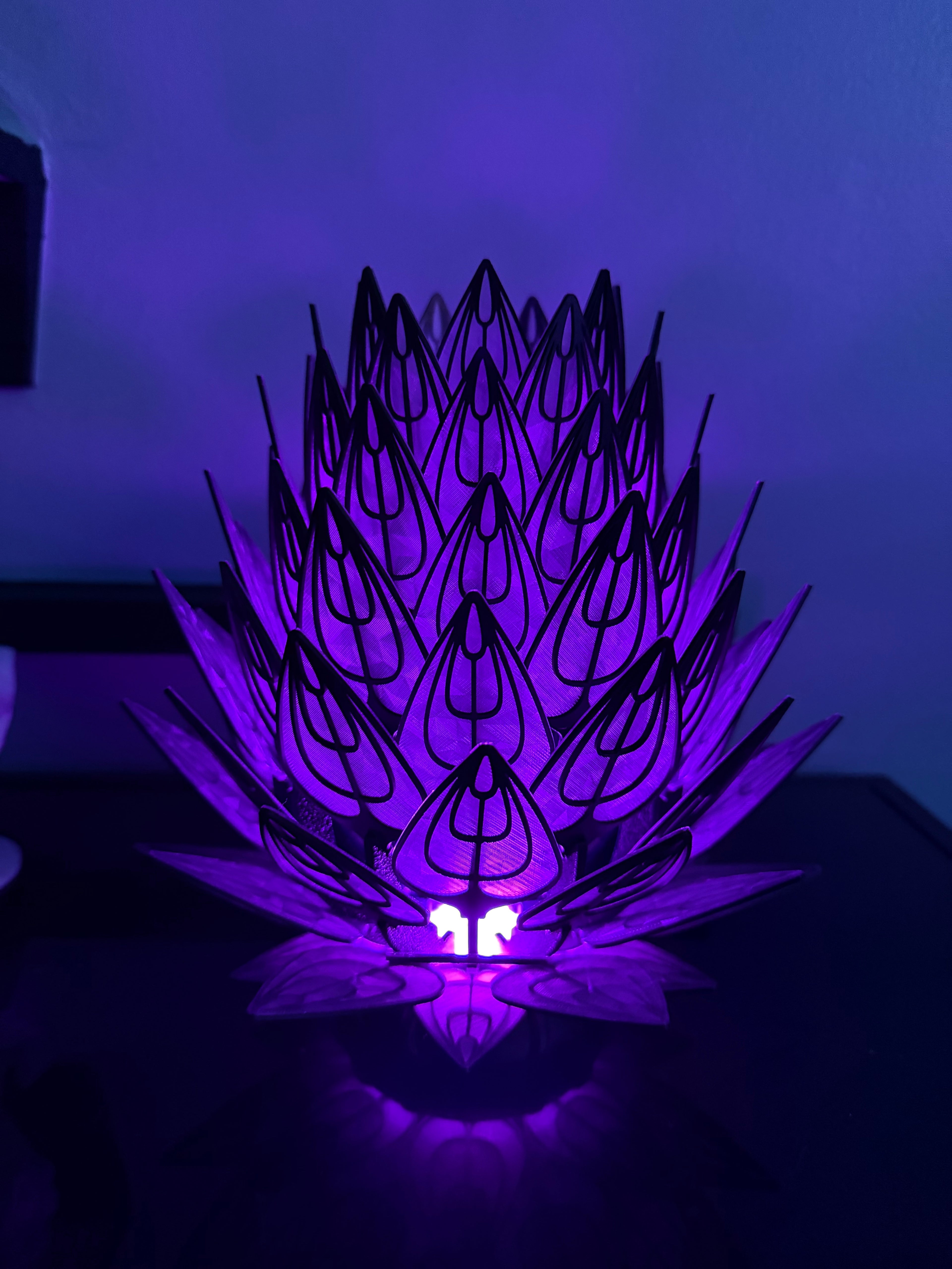 Lotus Lamp (Clear)